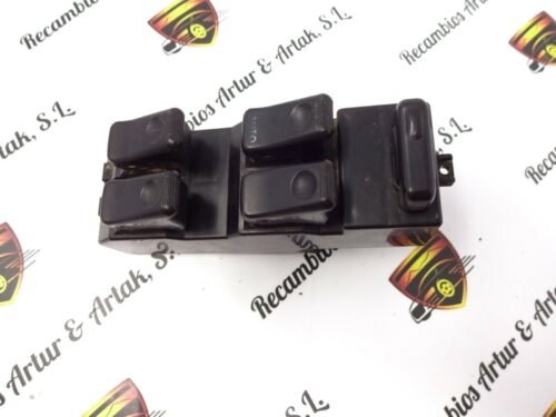 Botonera Elevalunas Mazda 323F BC1D66350A BC1D 66 350A OMRON C8H-D62A