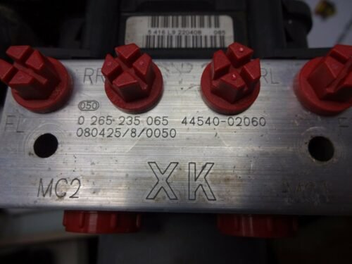 ABS Toyota Auris 4454002060 XK 0265950512 0 265 950 512 0265235065 0 265 235 065