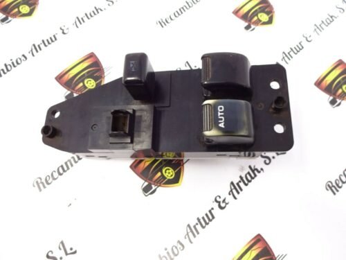 Botonera Elevalunas Nissan Serena C23M 809511C710 80951 1C710