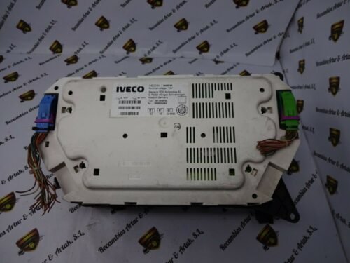 Cuadro de instrumentos / Iveco Daily 504055190 VDO 155160100103