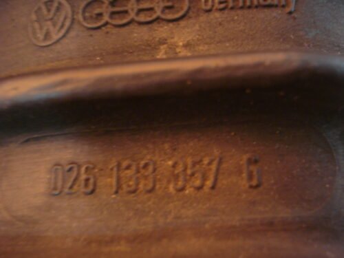 DSC05470 Manguera de aspiración Audi 80 B3 026133357G 026 133 357 G