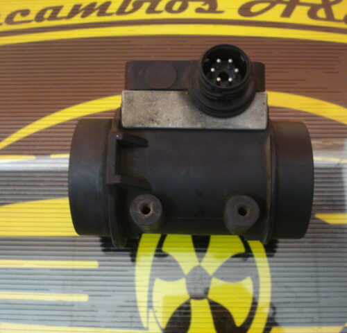 DSC05839 Caudalímetro BMW E32 7 E65 E66 BOSCH 0280212010 17185219