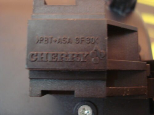 Maneta Manija del portón trasero Seat Leon CHERRY