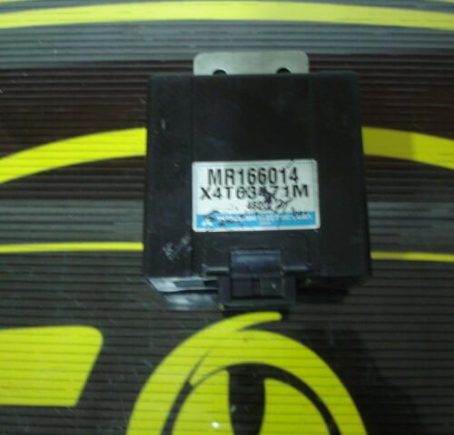 Centralita  control unit Mitsubishi L200  MR166014  X4T63471M