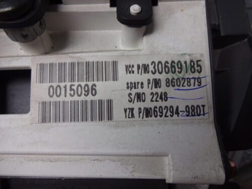 Cuadro de instrumentos VOLVO S40 V50 30710071 30669185 8602879 69294-980T