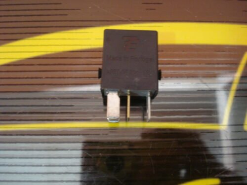 Relé Rele VW SEAT SKODA AUDI 4H0951253C 4HO951253C