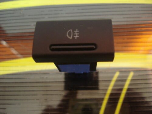 DSC06409 Niebla interruptor Audi A8 4D0941563D 4DO941563D