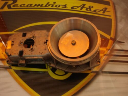 DSC06454 Caudalímetro Audi 80 90 100 VW 034133353K BOSCH 0438120210