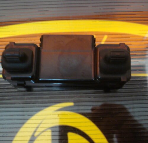 DSC06504 Botonera Elevalunas Jeep Cherokee 56010091AB 56010091 AB