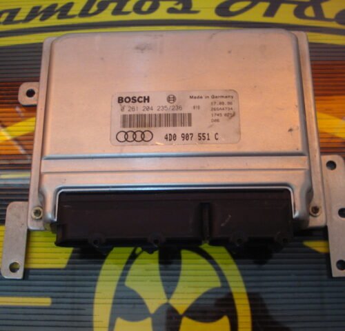 Centralita del motor AUDI A8  0261204235 0261204236 4D0907551C 4DO907551C