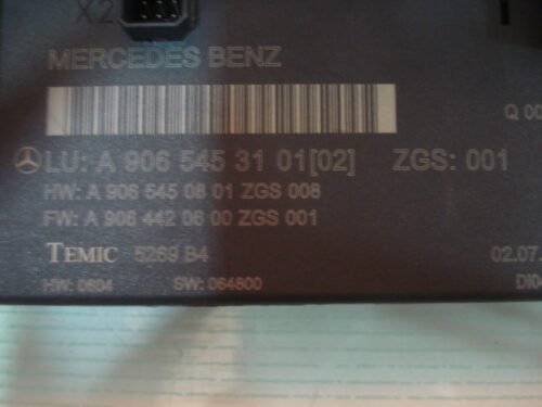 DSC06853 Caja de fusibles Mercedes Sprinter A9065453101 A9065450801 A9064420600 ZGS001 A9065450401