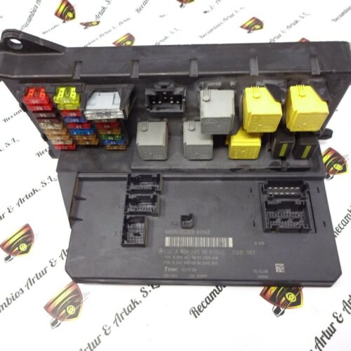 Caja de Fusibles SAM Mercedes Sprinter A9065453001 A 906 545 30 01 A9065450401