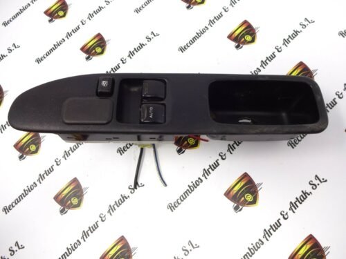 Botonera Elevalunas Nissan Serena C23M 809511C710 80951 1C710