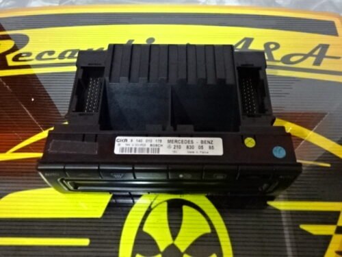 Clima panel de control Mercedes E W210 2108300585 210 830 05 85 9140010178