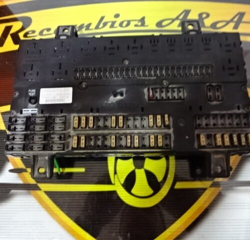 Caja de fusibles VOLVO 20568055-P03 24V 900142R11 07W042-118