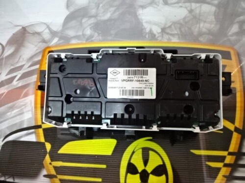 Cuadro de instrumentos Renault Captur 248107131R VPGRRF-10849-NC