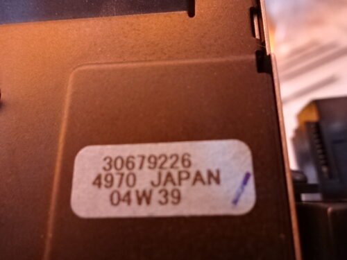 Panel de control de radio con pantalla Volvo XC90 30679226 04W39 30679697