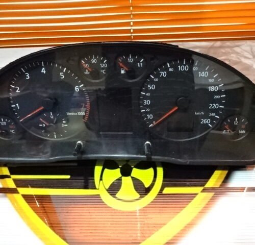 8D0919880N 8DO919880N 110008886002 Cuadro de instrumentos AUDI A4 8D0919880N 8DO919880N 110008886002