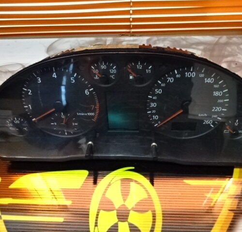 8D0919881J 8DO919881J 110008991002 Cuadro de instrumentos AUDI A4 8D0919881J 8DO919881J 110008991002