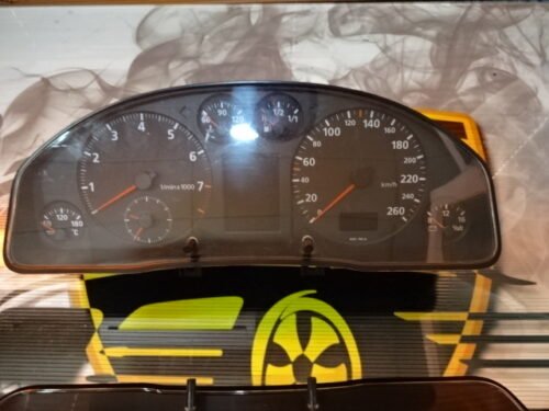 8D0919034F 8DO919034F 110008837002 Cuadro de instrumentos AUDI A4 8D0919034F 8DO919034F 110008837002