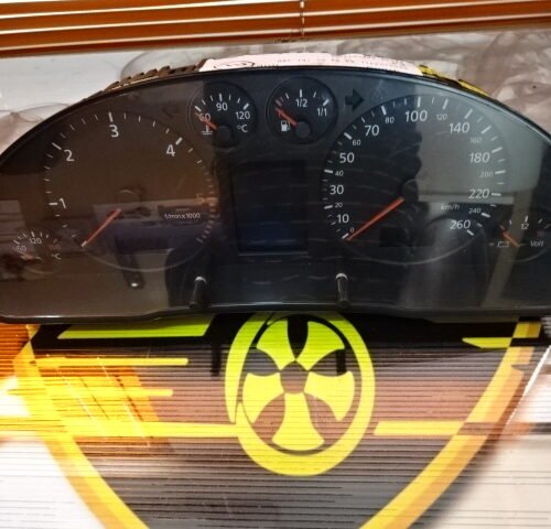 8D0920931TX 8DO920931TX Cuadro de instrumentos AUDI A4 8D0920931TX 8DO920931TX