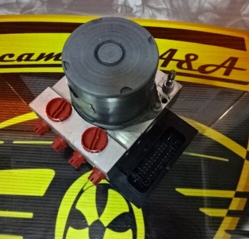 ABS Kia Venga 589201P200 58920-1P200 0265951240 0265238058