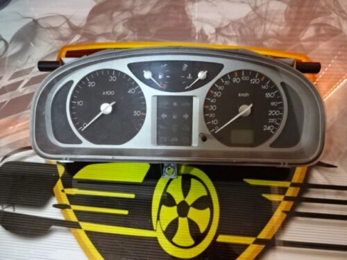 Cuadro de instrumentos  Renault Laguna 8200218878 501018630077
