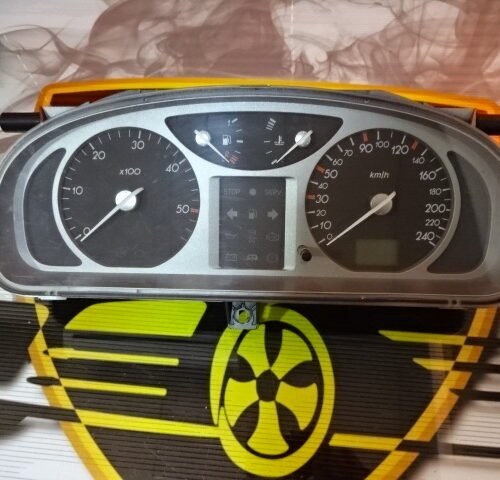 Cuadro de instrumentos  Renault Laguna 8200218878 501018630077