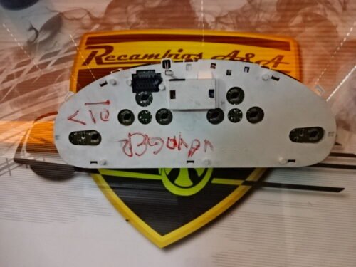 Cuadro de instrumentos  Chrysler Voyager P05082528AC