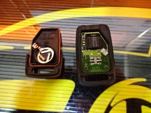 8L0837231A 8LO837231A Llave de control remoto AUDI A3 A4 A6 8L0837231A 8LO837231A