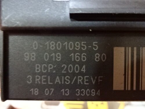 Relé CITROEN C4 Picasso 9801916680 0-1801095-5 3 RELAIS/ REVF