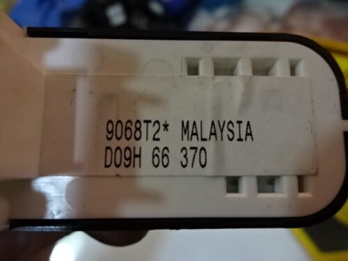 Botonera Elevalunas  Mazda 2 D09H66370 D09H 66 370