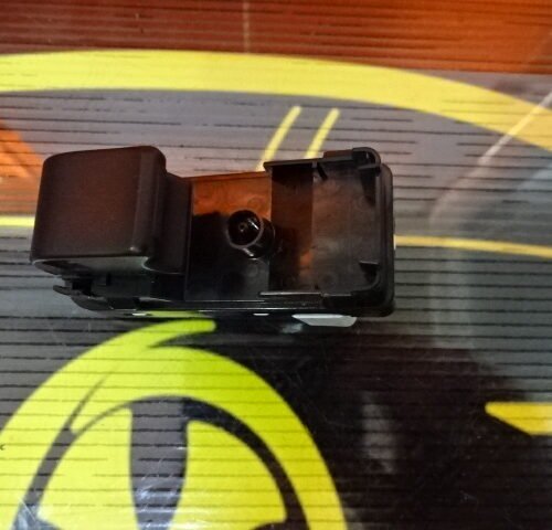 Botonera Elevalunas  Mazda 2 D09H66370 D09H 66 370