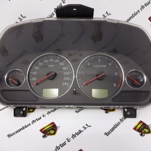 Cuadro de instrumentos Volvo S40 30662278A 30662278/A 04W07D1 SW 30623974A
