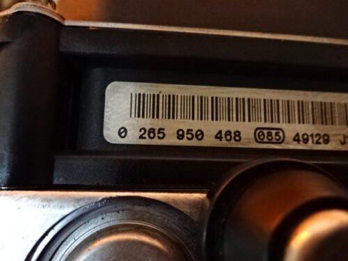 0265234330 8E0614517AT ABS Audi A4 0265950468 0265234330 8E0614517AT 8EO614517AT