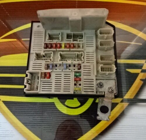 8200481866-F 8200481866F USMC-PFT USM Caja de fusibles Renault Megane 8200481866-F 8200481866F USMC-PFT