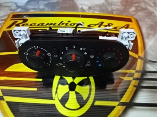 Clima panel de control DACIA SANDERO A42303400