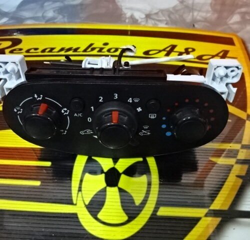 Clima panel de control DACIA SANDERO A42303400