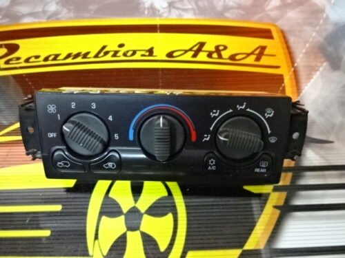 Clima panel de control  Chevrolet 15753263 16234630 O068 8MAR00 0986