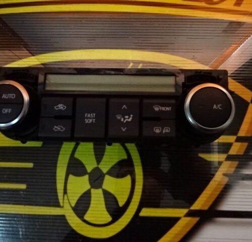 Clima panel de control  Toyota Auris 5590002380 55900-02380