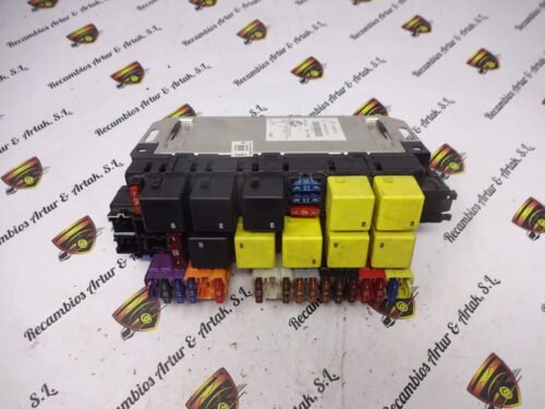 BSI Caja de fusibles Mercedes w220 A0285459832 05045113