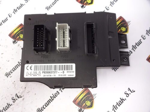 Centralita UCH Renault 28118736-7A P8200637377-D P8200637377D 8200637377