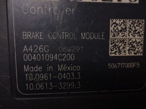 ABS Volvo P30736633 6G9N2C405CD 6G9N-2C405-CD 00401094C200 10096104033