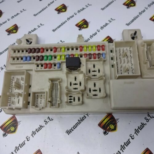 BCM Caja de fusibles Mazda 3 BP4K66730C BP4K 66730 C 519050082