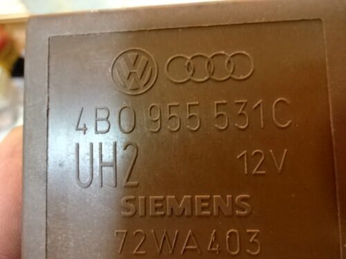 Relé del limpiaparabrisas Audi A4 4B0955531C 4BO955531C SIEMENS 72WA403