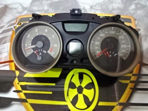 Cuadro de instrumentos RENAULT MEGANE 8200408791F 8200408791-F 4CBJ034968