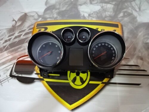 Cuadro de instrumentos OPEL INSIGNIA 22783076 SW 06.00 365903926H