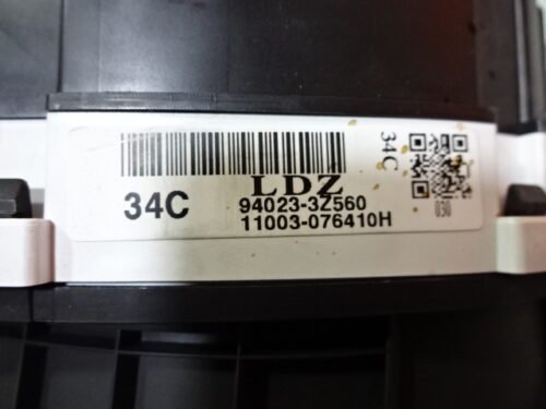 Cuadro de instrumentos HYUNDAI i40 940233Z560 94023-3Z560 11003-076410H
