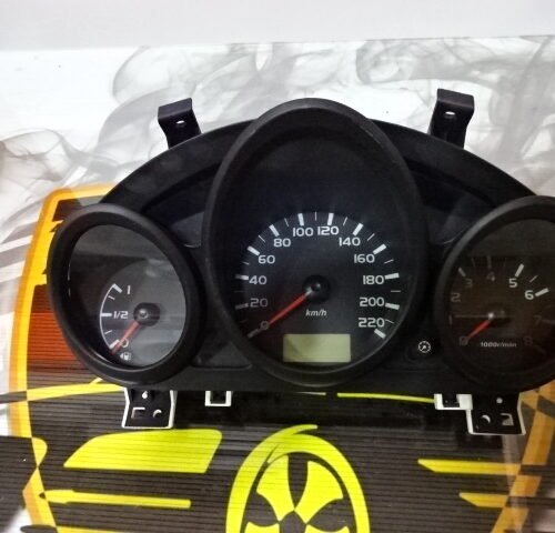 Cuadro de instrumentos Mitsubishi Colt MN148888 MM0038007