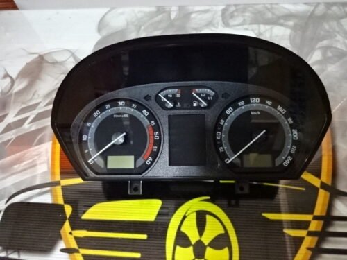 Cuadro de instrumentos Skoda Fabia 6Y0920882D 6YO920882D